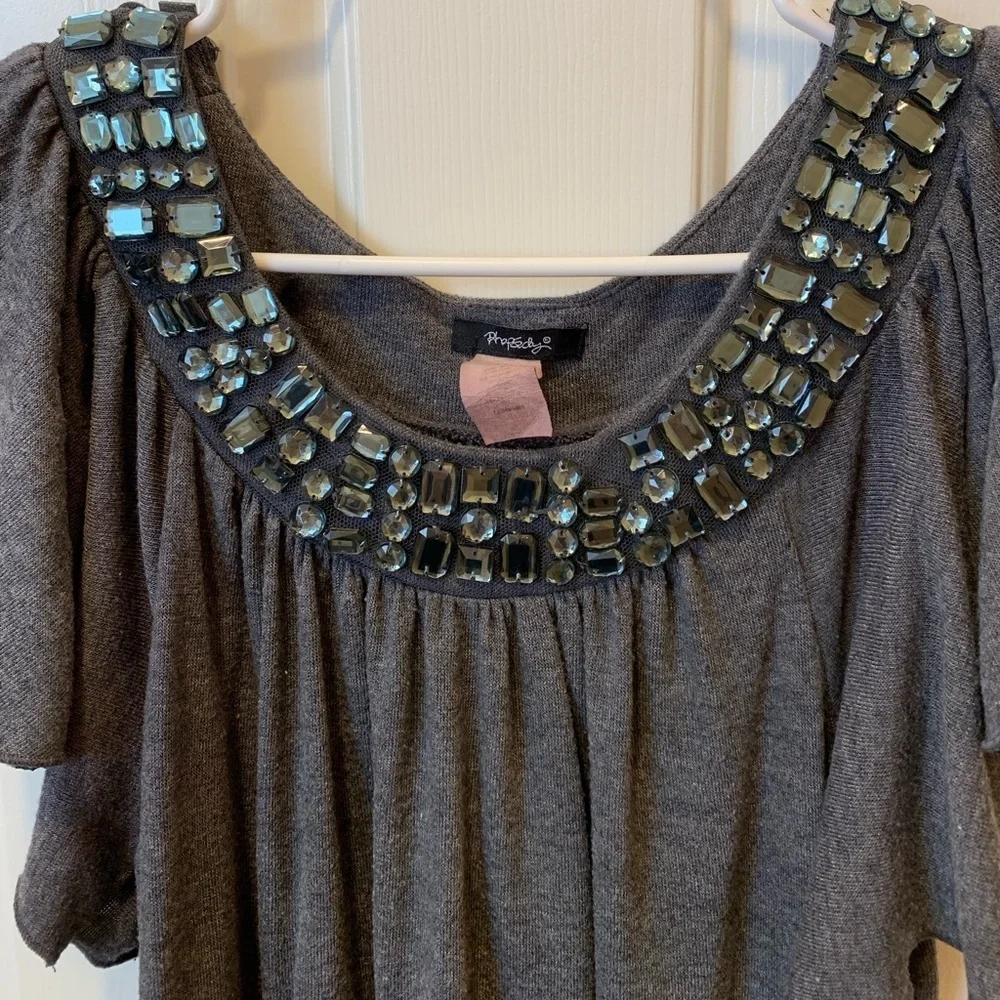 Grey top - rhinestones embellished - Rhaphsody - Picture 5 of 8